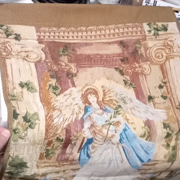 Vintage Wall Tapestry: Angel Of Light with Birds. - Picture 2 of 11